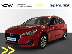 Rot Gebraucht 2020 Hyundai i30 YES! Kombi | 16.900 € (Guter Preis)
