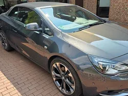 Beige Gebraucht 2015 Opel Cascada Innovation Cabrio | 15.490 € (Etwas zu teuer)