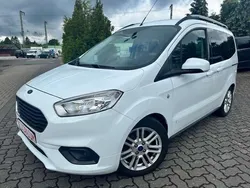Frostweiß Gebraucht 2021 Ford Tourneo Courier Titanium Van / Kleinbus | 17.490 € (Fairer Preis)