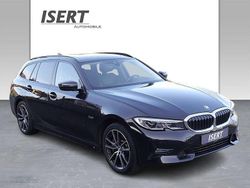 Schwarz Gebraucht 2022 BMW 330e Sport Line Limousine | 33.950 € (Etwas zu teuer)
