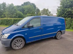 Blau Gebraucht 2011 Mercedes Vito Van / Kleinbus | 13.499 €