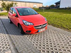 Rot Gebraucht 2015 Opel Corsa Color Edition Kleinwagen | 4.300 €