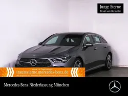 Grau Gebraucht 2024 Mercedes CLA200 AMG Limousine | 34.990 € (Superpreis)