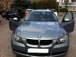 Grau Gebraucht 2008 BMW 318 Kombi | 10.950 €