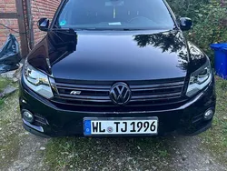 Schwarz Gebraucht 2013 VW Tiguan Sportline SUV | 10.000 € (Guter Preis)