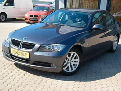 Grau Gebraucht 2008 BMW 320 Advantage Limousine | 6.990 € (Etwas zu teuer)