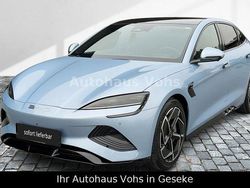 Blau Neu 2025 BYD Seal Design Limousine | 43.750 € (Fairer Preis)