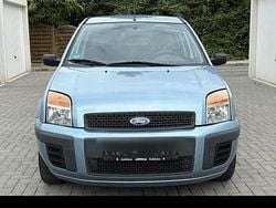 Blau Gebraucht 2007 Ford Fusion Kleinwagen | 2.898 € (Guter Preis)