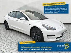 Weiß Gebraucht 2023 Tesla Model 3 Limousine | 31.790 € (Fairer Preis)