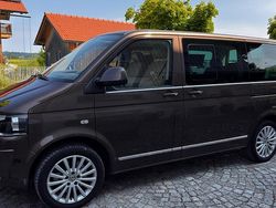 Braun Gebraucht 2011 VW T5 Highline Van | 17.900 € (Superpreis)