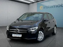Gebraucht 2022 Mercedes B250e Van / Kleinbus | 22.949 € (Teuer)