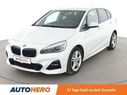 Weiß Gebraucht 2018 BMW 220 Active Tourer M Sport Van / Kleinbus | 18.290 € (Superpreis)