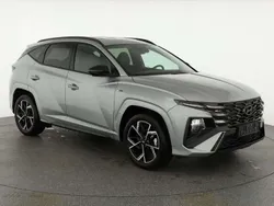 Shimmering silver metallic Neu 2025 Hyundai Tucson N Line SUV | 34.045 € (Guter Preis)