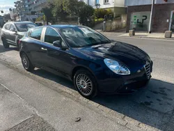 Blau Gebraucht 2010 Alfa Romeo Giulietta Kleinwagen | 4.100 €