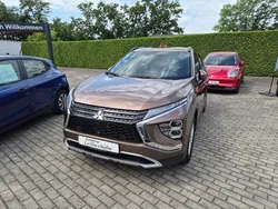 Braun Gebraucht 2021 Mitsubishi Eclipse Cross Plus SUV | 19.590 € (Guter Preis)