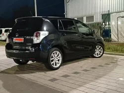 Schwarz Gebraucht 2009 Toyota Verso Executive Van / Kleinbus | 3.400 € (Fairer Preis)