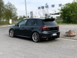 Grau Gebraucht 2012 VW Golf VI Edition Kleinwagen | 15.500 €