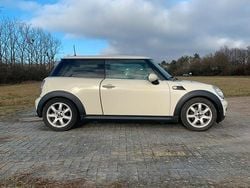 Weiß Gebraucht 2009 Mini ONE Kleinwagen | 2.990 € (Fairer Preis)