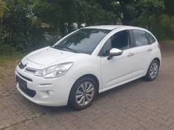 Weiß Gebraucht 2014 Citroën C3 PureTech Kleinwagen | 2.900 € (Superpreis)