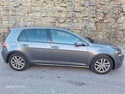 Grau Gebraucht 2019 VW Golf VII Comfortline Limousine | 11.450 € (Guter Preis)