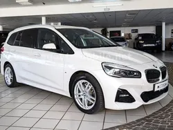 Weiß Gebraucht 2021 BMW 218 Gran Tourer M Sport Van / Kleinbus | 16.890 € (Fairer Preis)