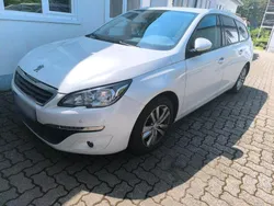 Weiß Gebraucht 2015 Peugeot 308 Kombi | 4.400 € (Fairer Preis)