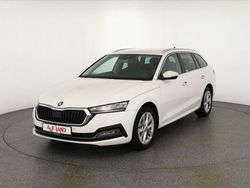 Weiß Gebraucht 2023 Skoda Octavia Style Kombi | 26.950 € (Teuer)