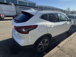 Weiß Gebraucht 2018 Nissan Qashqai N-Connecta SUV | 14.990 € (Fairer Preis)