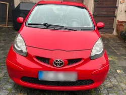 Rot Gebraucht 2007 Toyota Aygo Kleinwagen | 1.600 € (Fairer Preis)