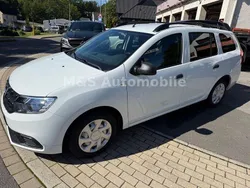 Weiß Gebraucht 2017 Dacia Logan MCV Essentiel Kombi | 7.300 € (Fairer Preis)