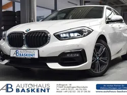 Weiß Gebraucht 2021 BMW 120 Sport Line Kleinwagen | 21.450 € (Guter Preis)