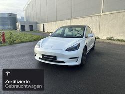 Weiß Gebraucht 2021 Tesla Model 3 Long Range AWD Limousine | 27.000 € (Fairer Preis)