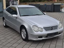 Silber Gebraucht 2001 Mercedes C180 Coupé | 950 € (Guter Preis)