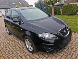 Schwarz Gebraucht 2012 Seat Altea Style Van / Kleinbus | 4.950 € (Fairer Preis)