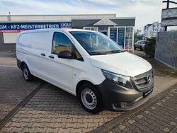 Weiß Gebraucht 2021 Mercedes Vito Van | 12.500 € (Etwas zu teuer)