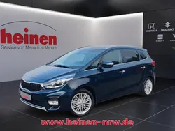 Blau Gebraucht 2018 Kia Carens DREAM-TEAM Edition Van / Kleinbus | 16.499 € (Teuer)