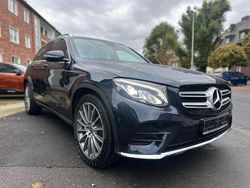 Blau Gebraucht 2019 Mercedes GLC220 AMG line SUV | 23.900 € (Fairer Preis)