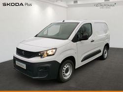 Weiß Gebraucht 2023 Peugeot Partner Premium Van / Kleinbus | 17.590 € (Guter Preis)