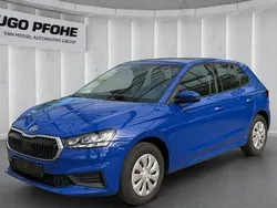 Blau Gebraucht 2023 Skoda Fabia Ambition Limousine | 14.350 € (Guter Preis)