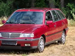 Rot Gebraucht 1994 Lancia Dedra Kombi | 999 €