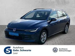 Blau Gebraucht 2024 VW Golf VIII Life Kombi | 23.990 € (Fairer Preis)