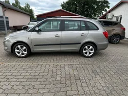 Gebraucht 2010 Skoda Fabia Style Kombi | 5.900 € (Teuer)