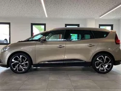 Gold Gebraucht 2019 Renault Grand Scénic IV Van / Kleinbus | 18.200 €