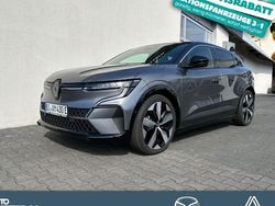 Grau Gebraucht 2024 Renault Megane E-Tech Techno Limousine | 37.690 €