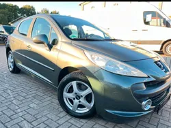 Grau Gebraucht 2008 Peugeot 207 Sport Limousine | 4.899 € (Teuer)