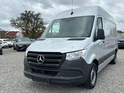 Silber Gebraucht 2021 Mercedes Sprinter Van | 22.990 €