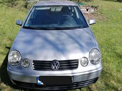 Silber Gebraucht 2004 VW Polo GT Limousine | 890 €
