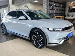 Grau Gebraucht 2023 Hyundai Ioniq 5 SUV | 32.000 € (Guter Preis)