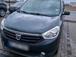 Grau Gebraucht 2025 Dacia Lodgy Van / Kleinbus | 4.799 €