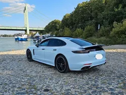 Weiß Gebraucht 2019 Porsche Panamera GTS Limousine | 63.900 € (Fairer Preis)